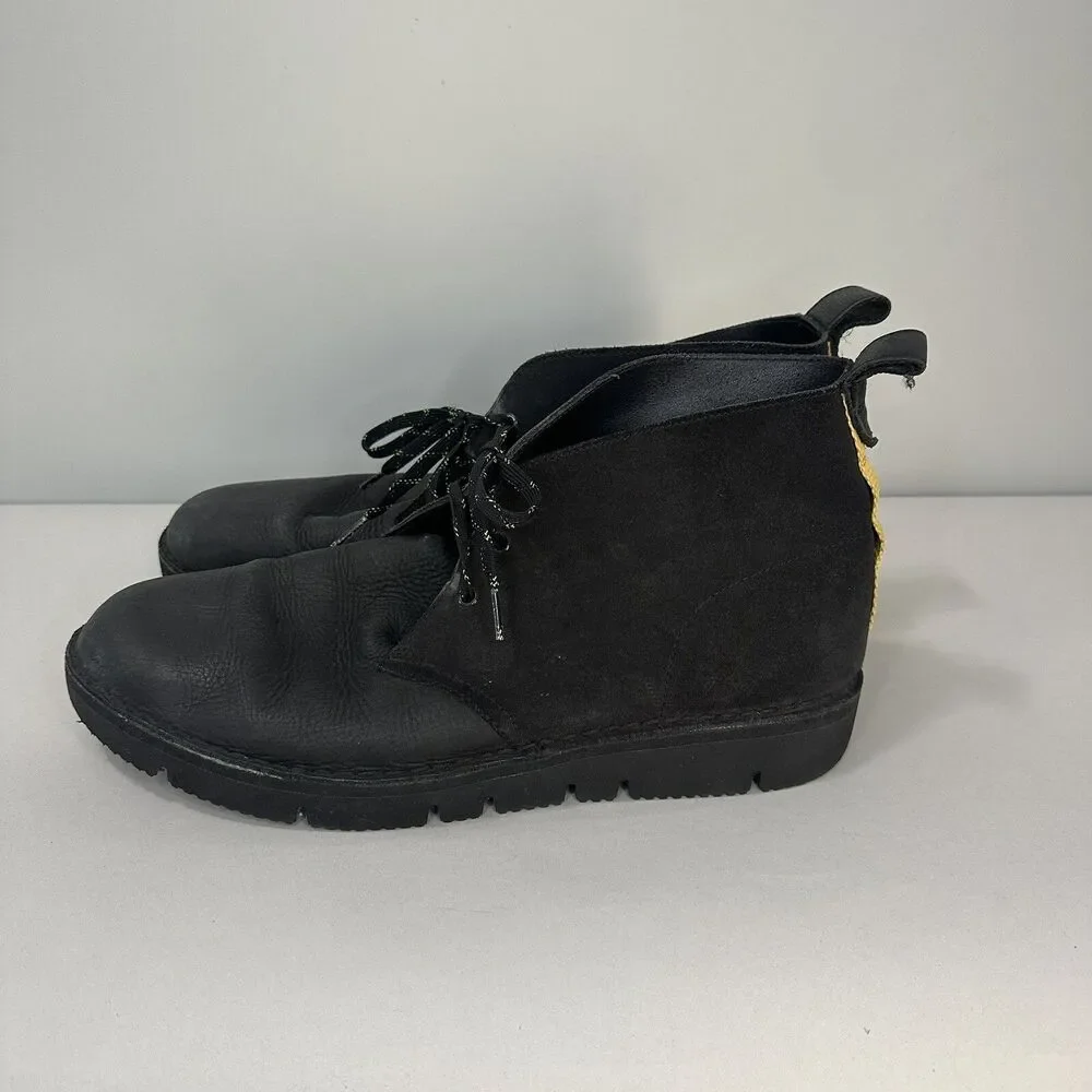 Clarks Original Desert Chukka Boot Size 13 Vintage Leather Vibram Canvas